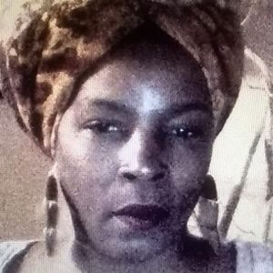 Meet your Posher, Beverly